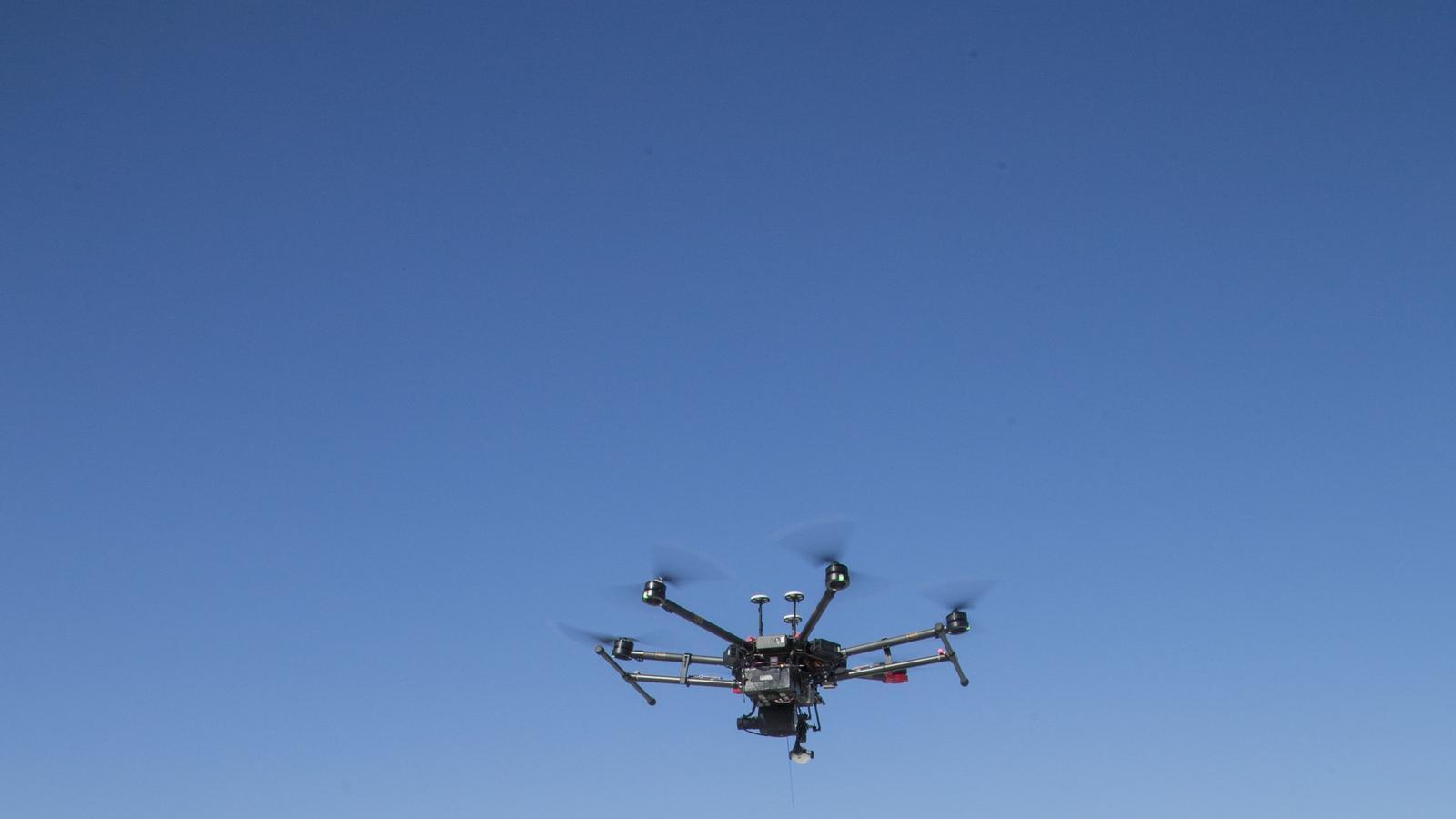 Drone to Yacht llega a Menorca con el primer reparto de alimentos con drones — FoodRetail